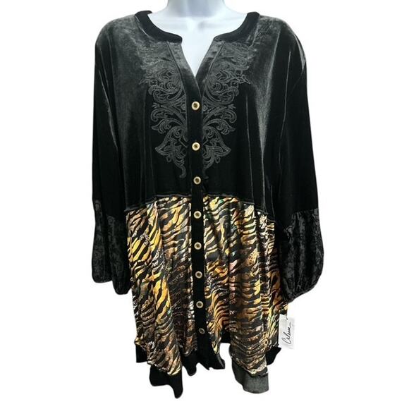 Calessa 3X Top BOHO Black Embroidered Velvet Animal Print Button Up Sheer Sleeve - Picture 1 of 6
